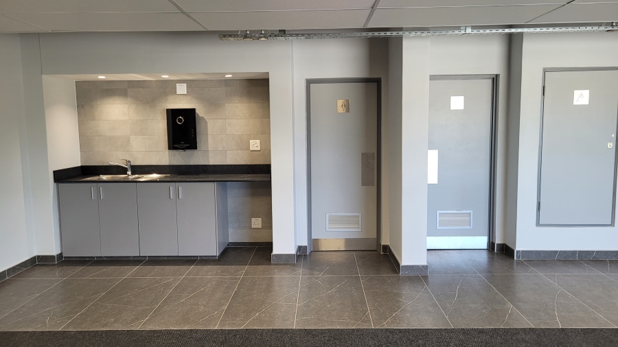 To Let commercial Property for Rent in Blackheath Industrial Western Cape